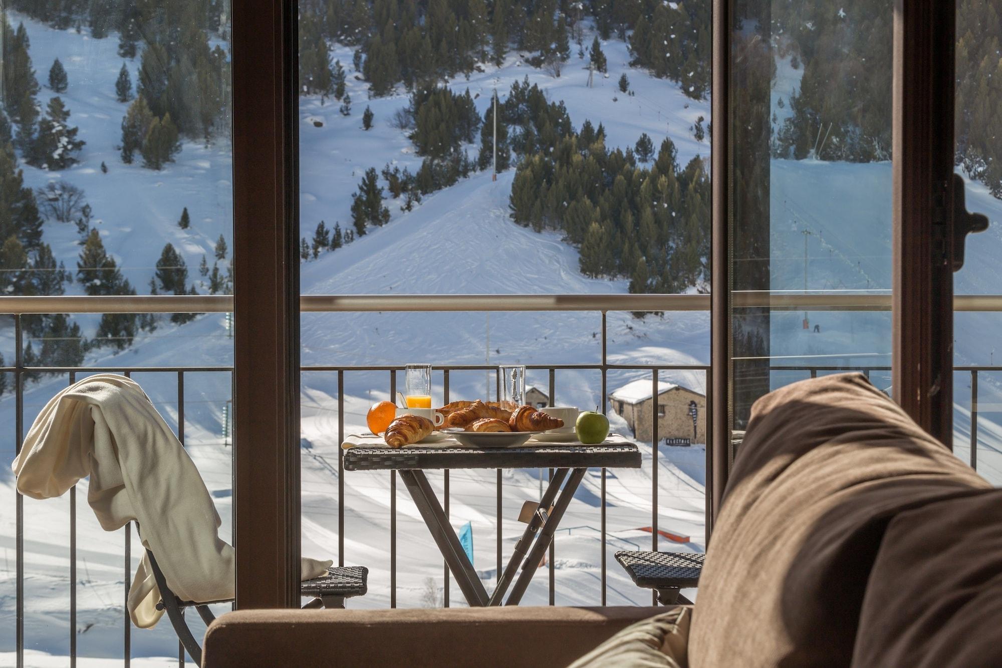Pierre & Vacances Andorra Bordes D'Envalira Exterior photo