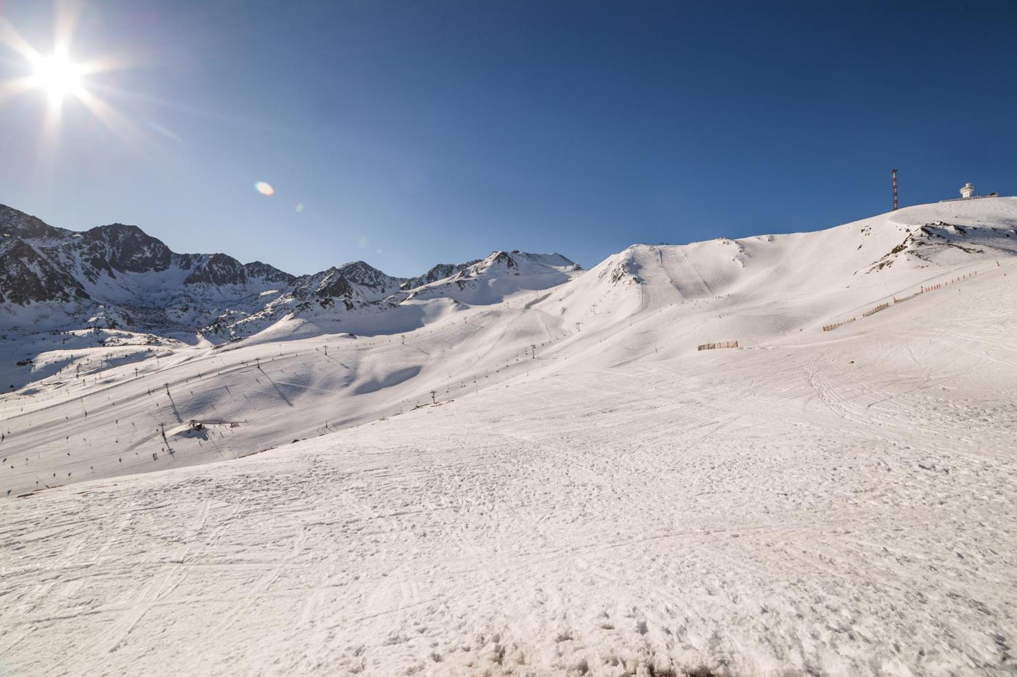 Pierre & Vacances Andorra Bordes D'Envalira Exterior photo