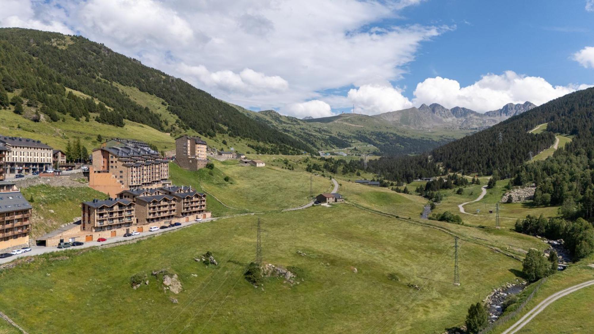 Pierre & Vacances Andorra Bordes D'Envalira Exterior photo